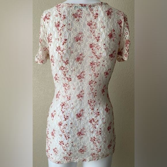Maurices | Women's White Pink Floral Lace Sheer Short Sleeve Top | XS - Picture 2 of 3